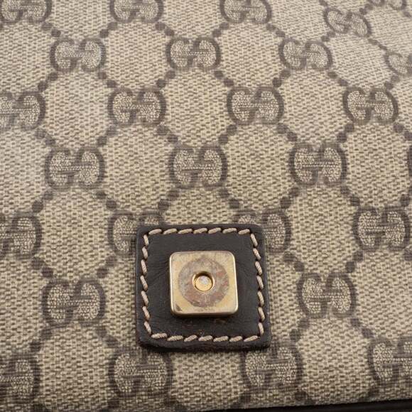 GUCCI Authentic Brown Leather Shoulder Bag - Picture 13 of 13